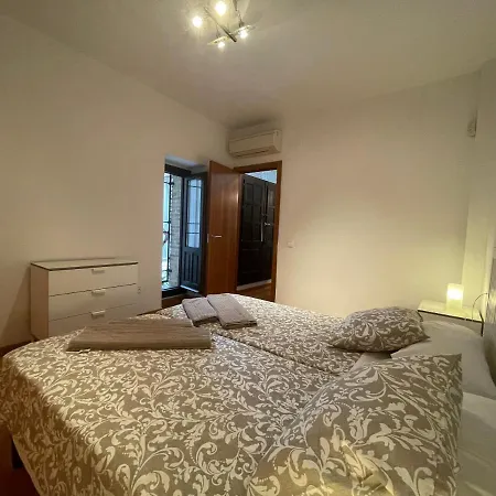 Palacio Santa Ursula Apartment Toledo
